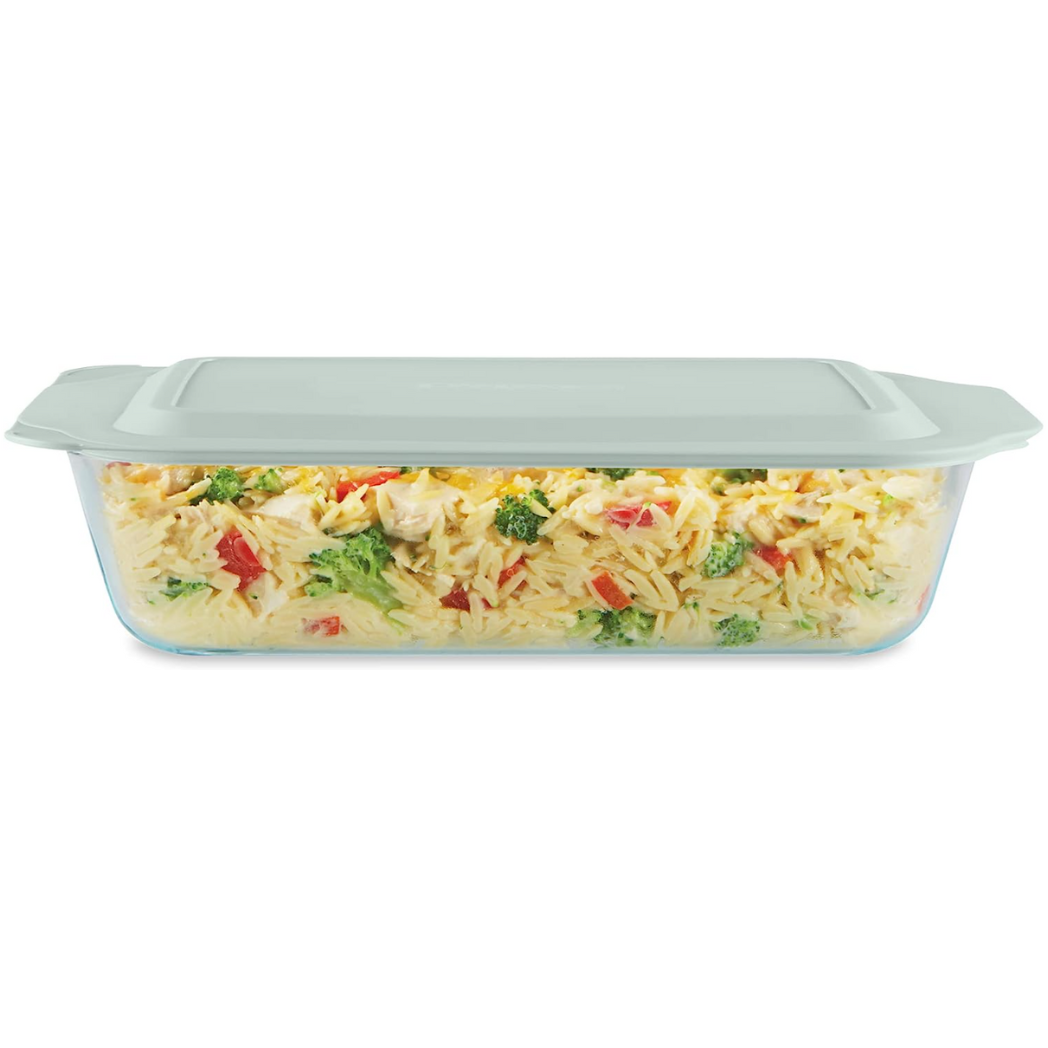 Pyrex Deep Glass Baking Dish with Plastic Lid